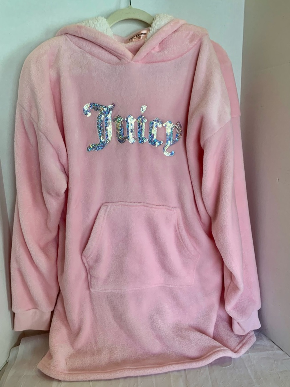 JUICY COUTURE Comfy Lounger Sherpa Hoodie Sequin Logo Lola Pink L/XL